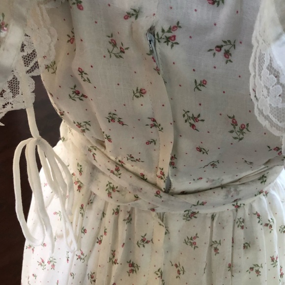 Gunne Sax by Jessica Maxi Prairie Cottage-core Off-shoulder Dress - Picture 15 of 16